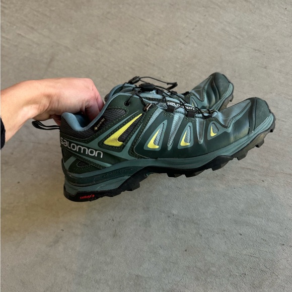 Salomon Shoes - Gore-Tex Solomon Running Hiking Shoes